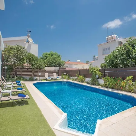 Dionysos Βίλα Πρωταράς